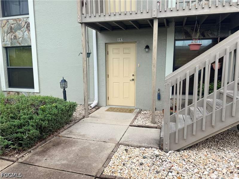 2 bedroom Condominium at 829 SW 47th Ter 103, Baruna Bay Condo, Cape Coral — photo 3