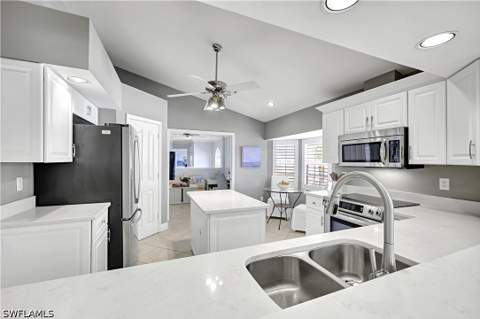 3560 Windjammer Cir 1104, Naples FL - photo 13 of 46