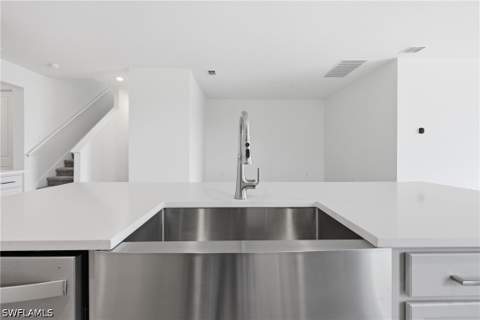 16927 Squirrel Branch Ln, Alva FL - photo 9 of 50