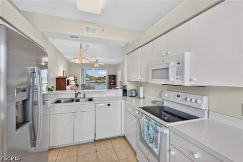14081 Brant Point Cir 5204, Fort Myers FL - photo 9 of 69