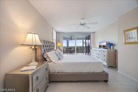 5550 Heron Point Dr 402, Naples FL - photo 20 of 47