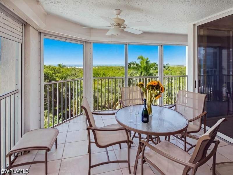 2 bedroom Condominium at 5550 Heron Point Dr 402, St Nicole, Naples — photo 4