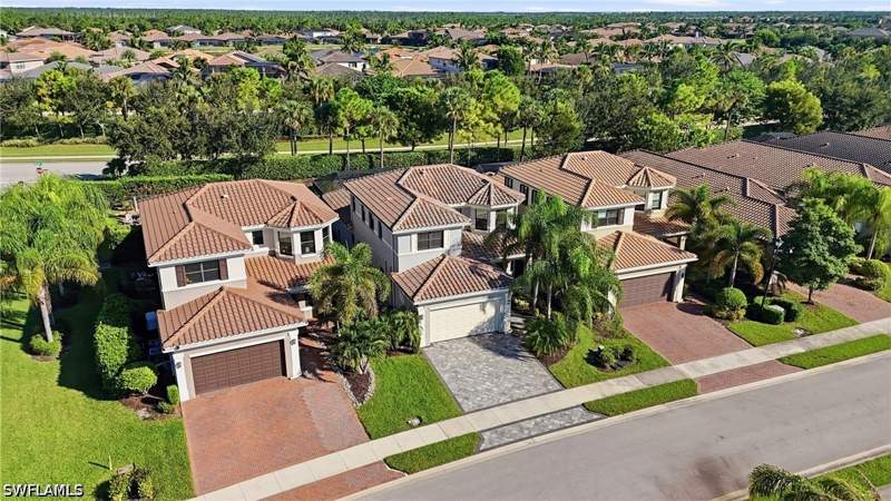 4 bedroom SingleFamilyResidence at 4494 Crimson Ave, Stonecreek, Naples — photo 4
