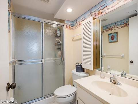 53 High Point Cir W 101, Naples FL - photo 11 of 18