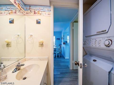 53 High Point Cir W 101, Naples FL - photo 9 of 18