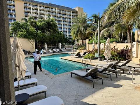 1294 Rialto Way 202, Naples FL - photo 7 of 20