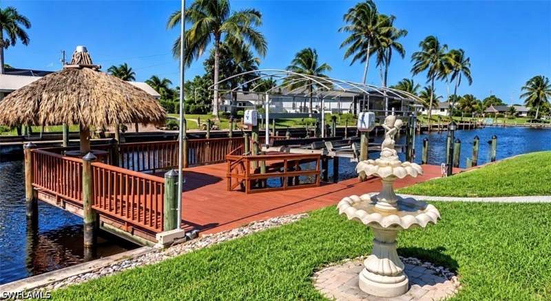 4 bedroom SingleFamilyResidence at 5214 Willow Ct, Cape Coral, Cape Coral — photo 2