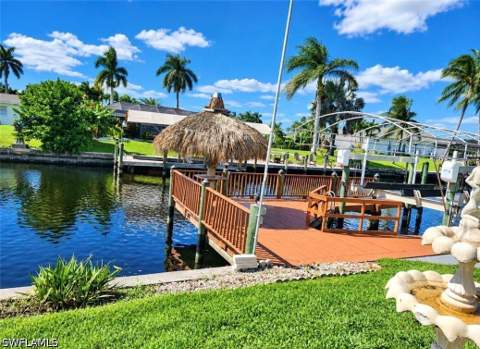 5214 Willow Ct, Cape Coral FL - photo 6 of 19