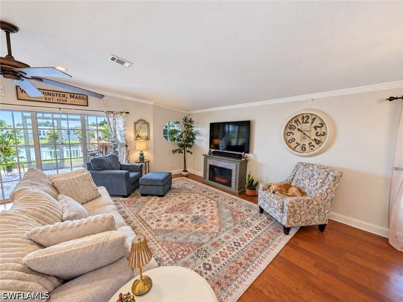 3 bedroom ManufacturedHome at 113 Audubon Rd, Riverwood, Naples — photo 4