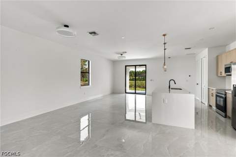 704 Avondale St E, Lehigh Acres FL - photo 14 of 52