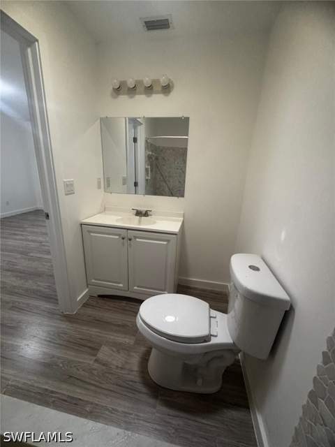 15466 Crystal Lake Dr, North Fort Myers FL - photo 14 of 16