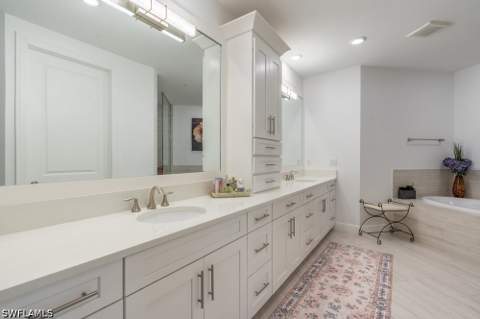 16347 Viansa Way 102, Naples FL - photo 13 of 40