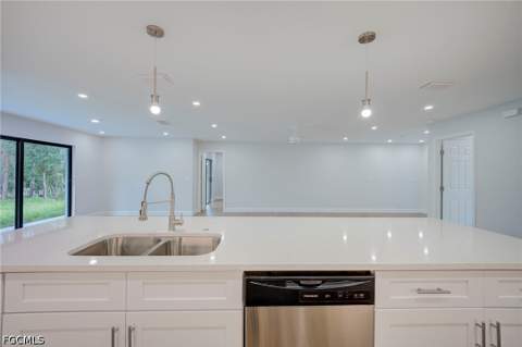 3111 Sunshine Blvd, Lehigh Acres FL - photo 10 of 34