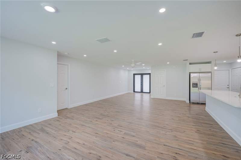 3 bedroom SingleFamilyResidence at 3111 Sunshine Blvd, Lehigh Acres, Lehigh Acres — photo 5