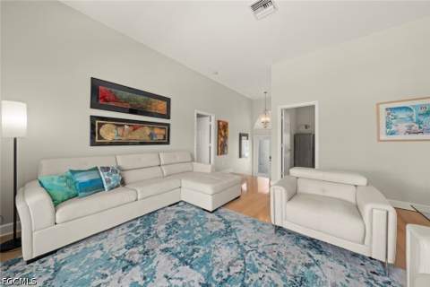 1300 Par View Dr, Sanibel FL - photo 9 of 48