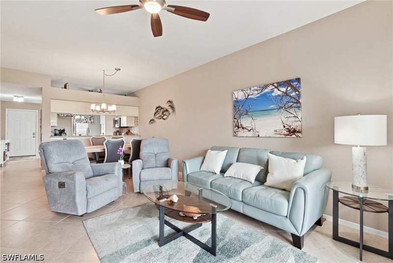2 bedroom Condominium at 7340 Coventry Ct 818, Country Manor, Naples — photo 5