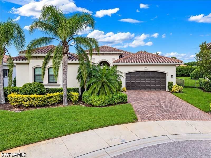 3 bedroom SingleFamilyResidence at 3927 Torrens Ct, Riverstone, Naples — photo 1