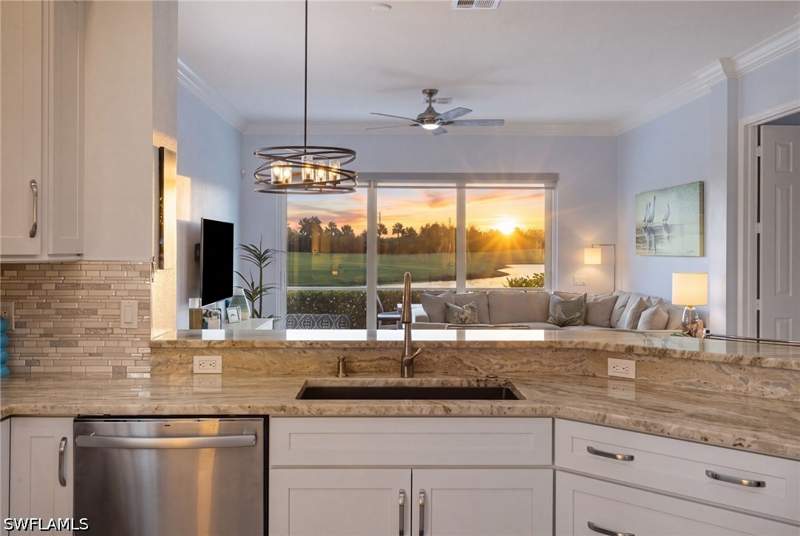 2 bedroom Attached at 1803 Leamington Ln, Shoreham, Naples — photo 2