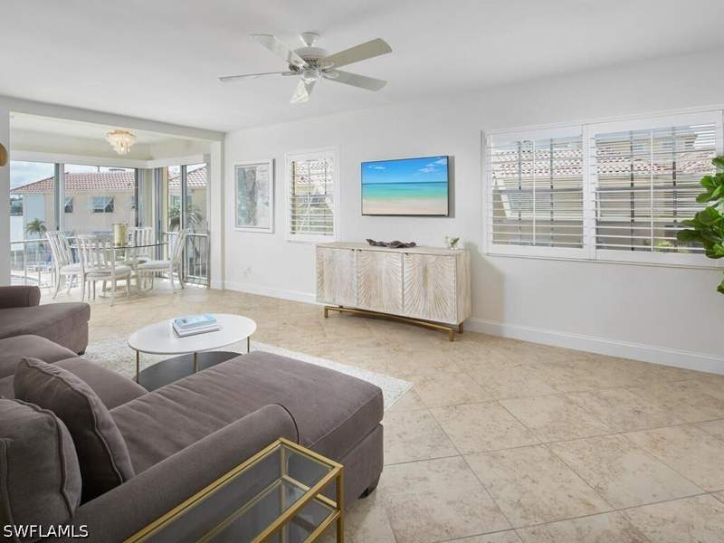2 bedroom Condominium at 3070 Gulf Shore Blvd N 209, Holly Greens Villa, Naples — photo 5