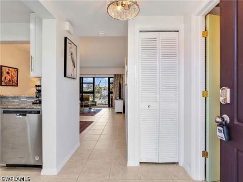 801 River Point Dr 203A, Naples FL - photo 7 of 30