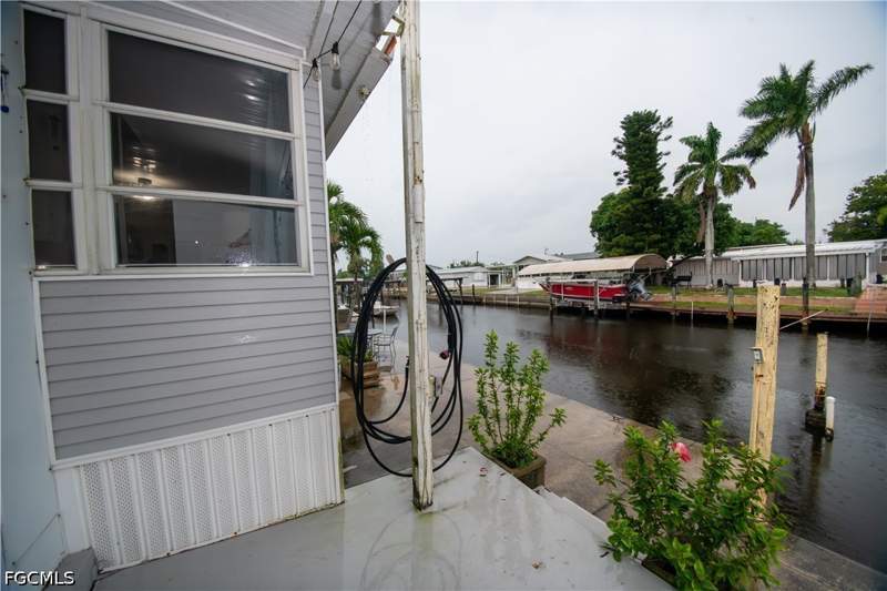 2 bedroom ManufacturedHome at 4924 Flamingo Dr, Flamingo Bay, St James City — photo 2