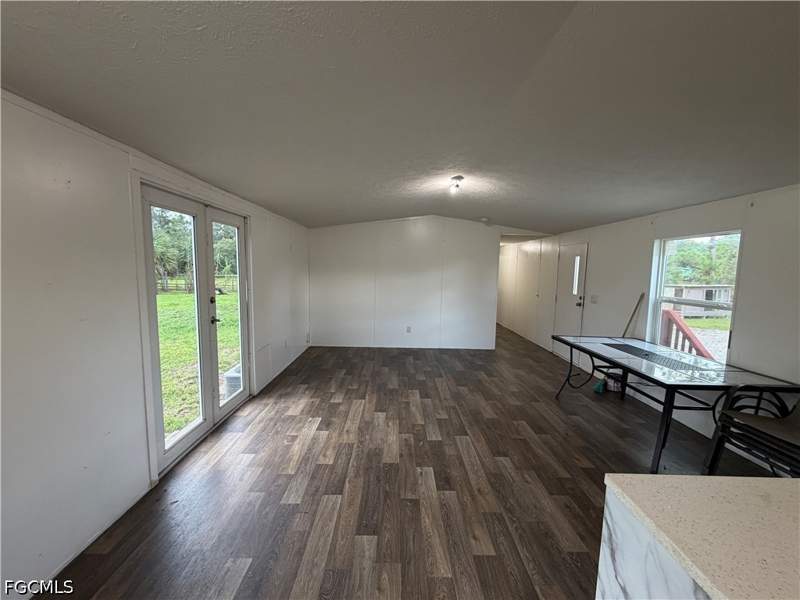 3 bedroom ManufacturedHome at 536 Montura Ave, Montura Ranch Estates, Clewiston — photo 3