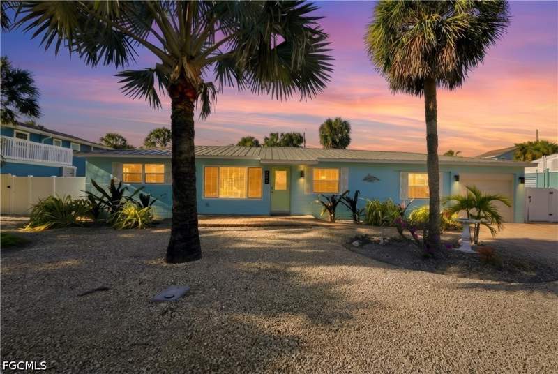 4 bedroom SingleFamilyResidence at 4870 Coquina Rd, Holiday Shores, Fort Myers Beach — photo 3