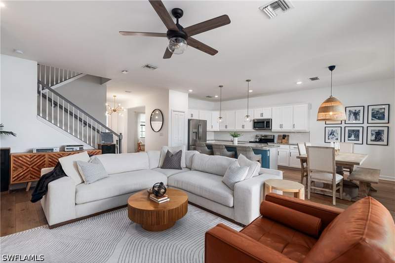 4 bedroom SingleFamilyResidence at 11650 Timber Creek Dr, Timber Creek, Fort Myers — photo 3