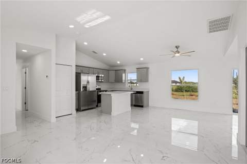 3817 NW 39th Ln, Cape Coral FL - photo 8 of 29