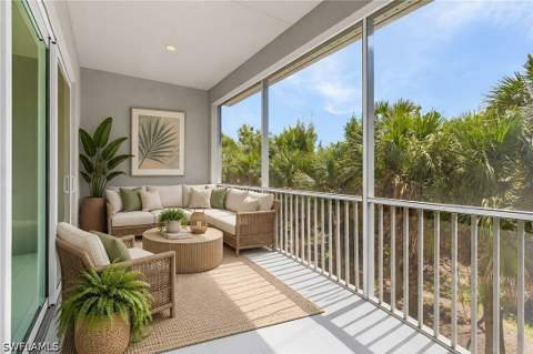 286 Indies Dr E 201, Naples FL - photo 11 of 16