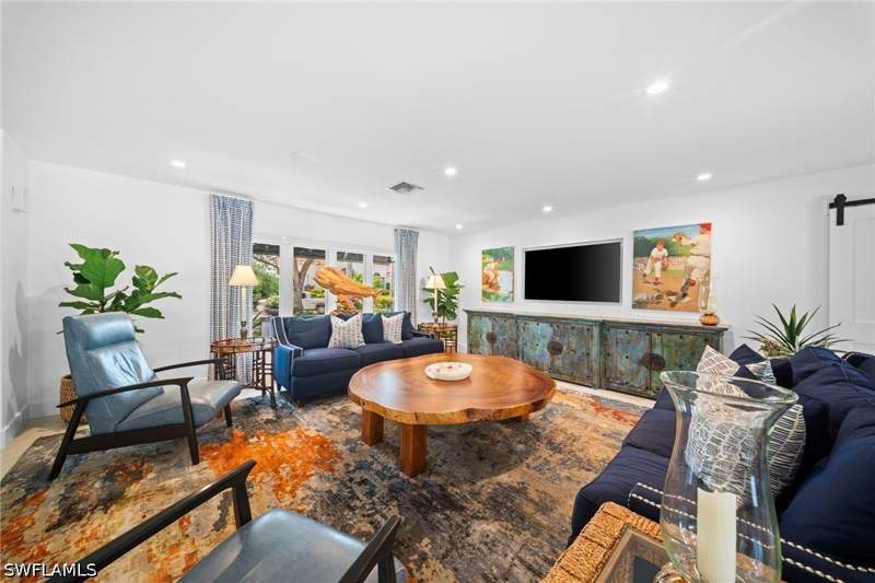 3 bedroom SingleFamilyResidence at 2030 Snook Dr, Royal Harbor, Naples — photo 5