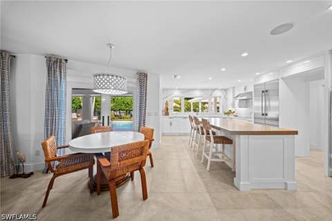 2030 Snook Dr, Naples FL - photo 9 of 37