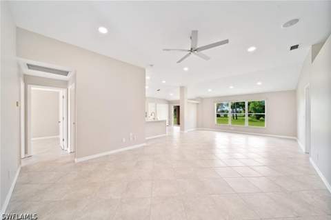 4601 Varsity Cir, Lehigh Acres FL - photo 8 of 32