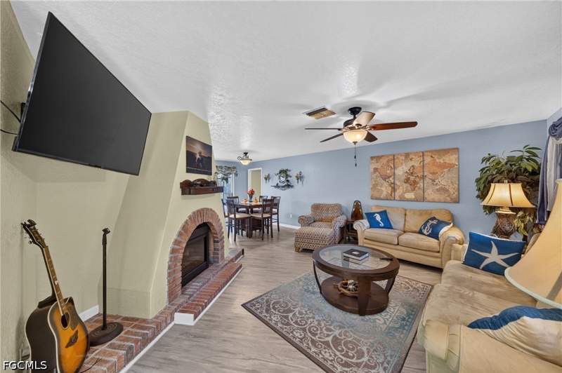 3 bedroom SingleFamilyResidence at 16361 Vesta Ln, Fort Myers, Fort Myers — photo 5