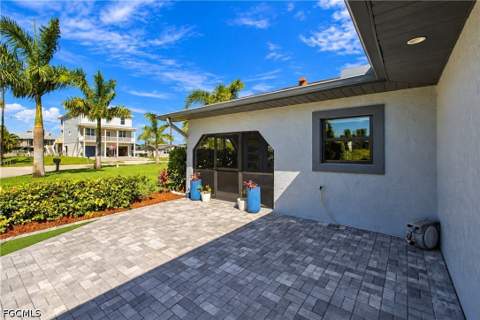 4973 Royal Palm Dr, Estero FL - photo 11 of 59