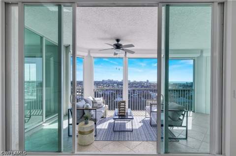 300 Dunes Blvd 1103, Naples FL - photo 14 of 41