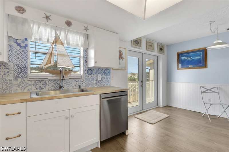 2 bedroom Condominium at 180 Cypress Way E C218, Palm Crest Villas, Naples — photo 1
