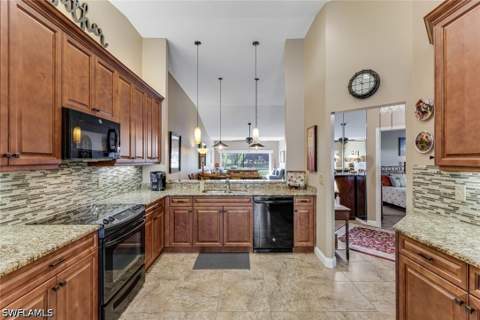 6928 Lone Oak Blvd, Naples FL - photo 6 of 21