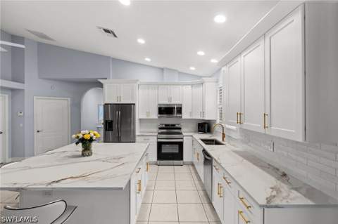 743 98th Ave N, Naples FL - photo 6 of 30