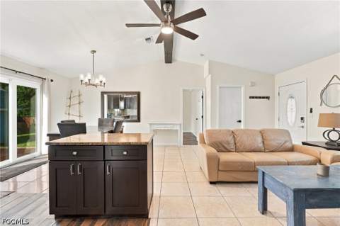 8470 Butternut Rd, Fort Myers FL - photo 10 of 45