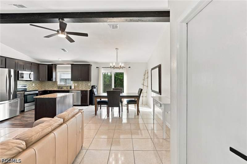 3 bedroom SingleFamilyResidence at 8470 Butternut Rd, San Carlos Park, Fort Myers — photo 5