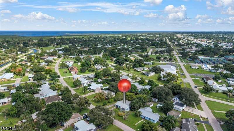 2 bedroom SingleFamilyResidence at 426 W Crescent Dr, Clewiston, Clewiston — photo 5