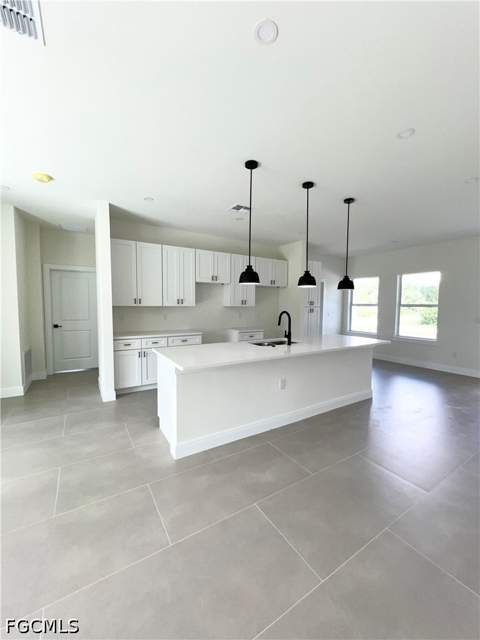 422 Eisenhower Blvd, Lehigh Acres FL - photo 6 of 14
