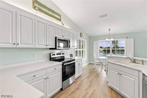 14581 Glen Cove Dr 1102, Fort Myers FL - photo 14 of 47