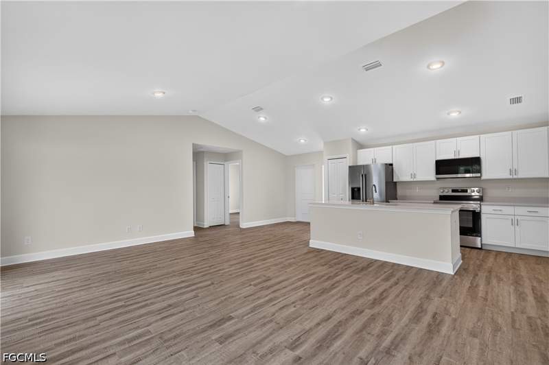 3 bedroom SingleFamilyResidence at 509 NE 24th Ter, Cape Coral, Cape Coral — photo 3