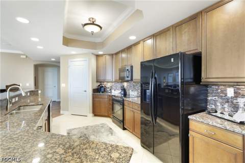 3426 Hancock Bridge Pkwy 704, North Fort Myers FL - photo 8 of 32