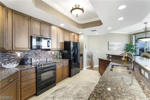 3426 Hancock Bridge Pkwy 704, North Fort Myers FL - photo 9 of 32