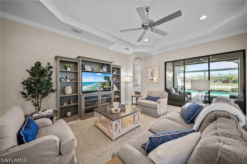 3 bedroom SingleFamilyResidence at 9361 Terresina Dr, Esplanade, Naples — photo 5