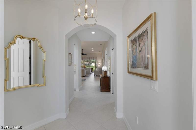 2 bedroom Attached at 1677 Tarpon Bay Dr S 36, Cayman, Naples — photo 4
