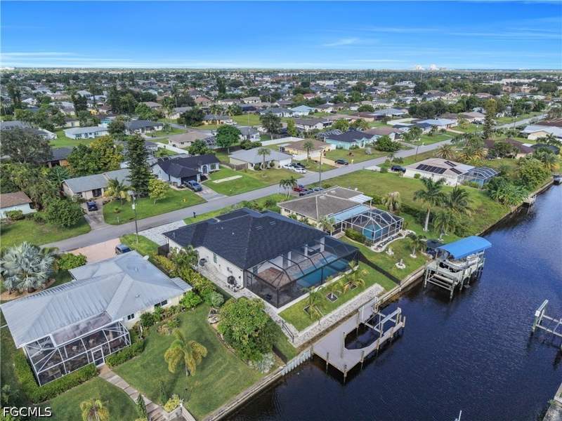 4 bedroom SingleFamilyResidence at 1312 SE 23rd St, Cape Coral, Cape Coral — photo 2